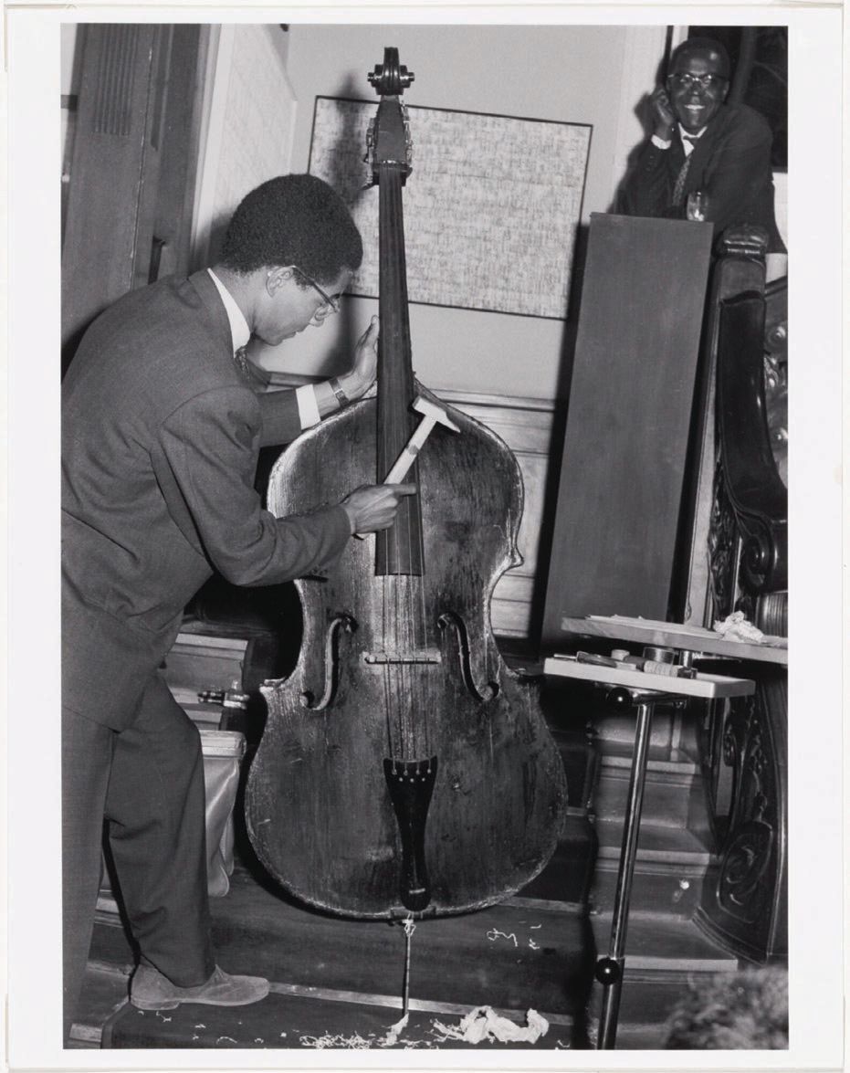 Unidentified photographer, “Benjamin Patterson’s Variations for Double-Bass, performed during Kleines Sommerfest: Après John Cage, Galerie Parnass, Wuppertal, West Germany, June 9, 1962” (1962)